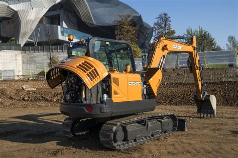 Excavators For Sale in ILLINOIS 